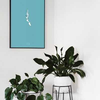 design scandinave coin plante et poster nageuse